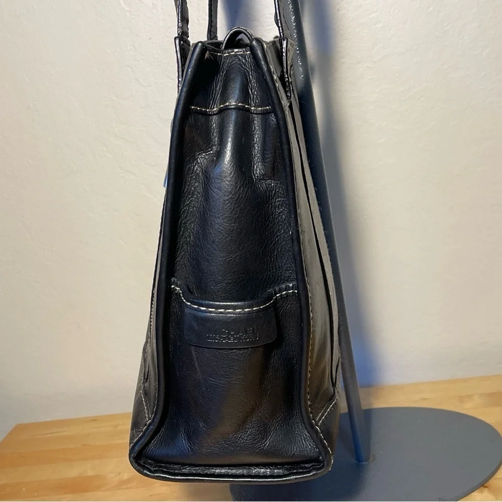MICHAEL Michael Kors Black Leather Satchel Double Handle Zip Pocket Shoulder Bag